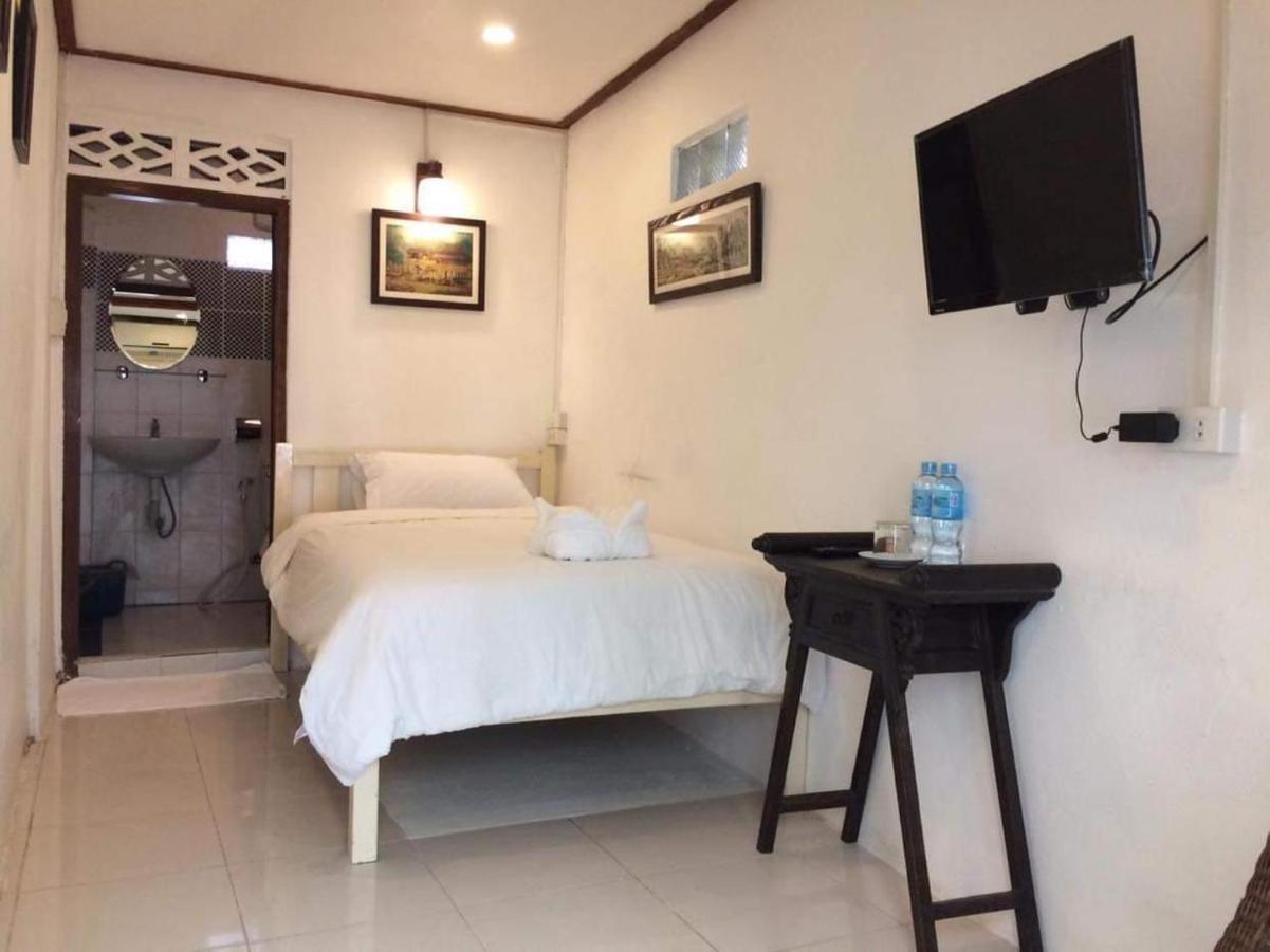 לואנג פרבאנג View Khemkhong Guesthouse מראה חיצוני תמונה